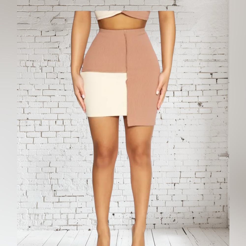 Square Rib Miniskirt in Oatmeal/Coco S NWT | Asymmetric Hem + Retro Texture - Picture 2 of 7